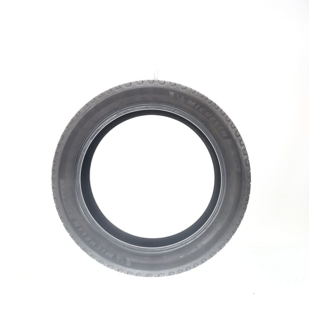 Set of (2) Used 235/45R18 Michelin X Tour A/S 2 98H - 7/32 - Image 3