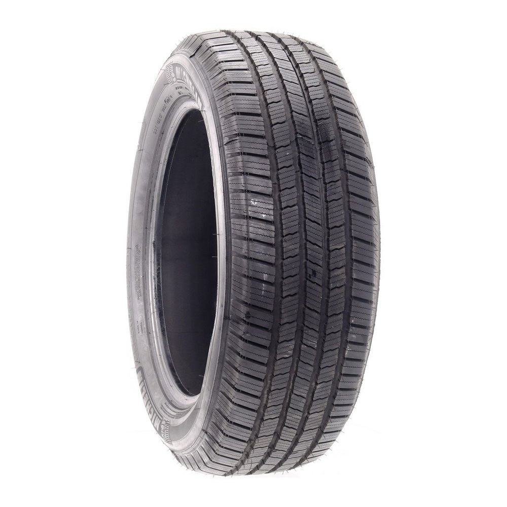 New 255/55R20 Michelin Defender LTX M/S 110H - 11/32 - Image 1