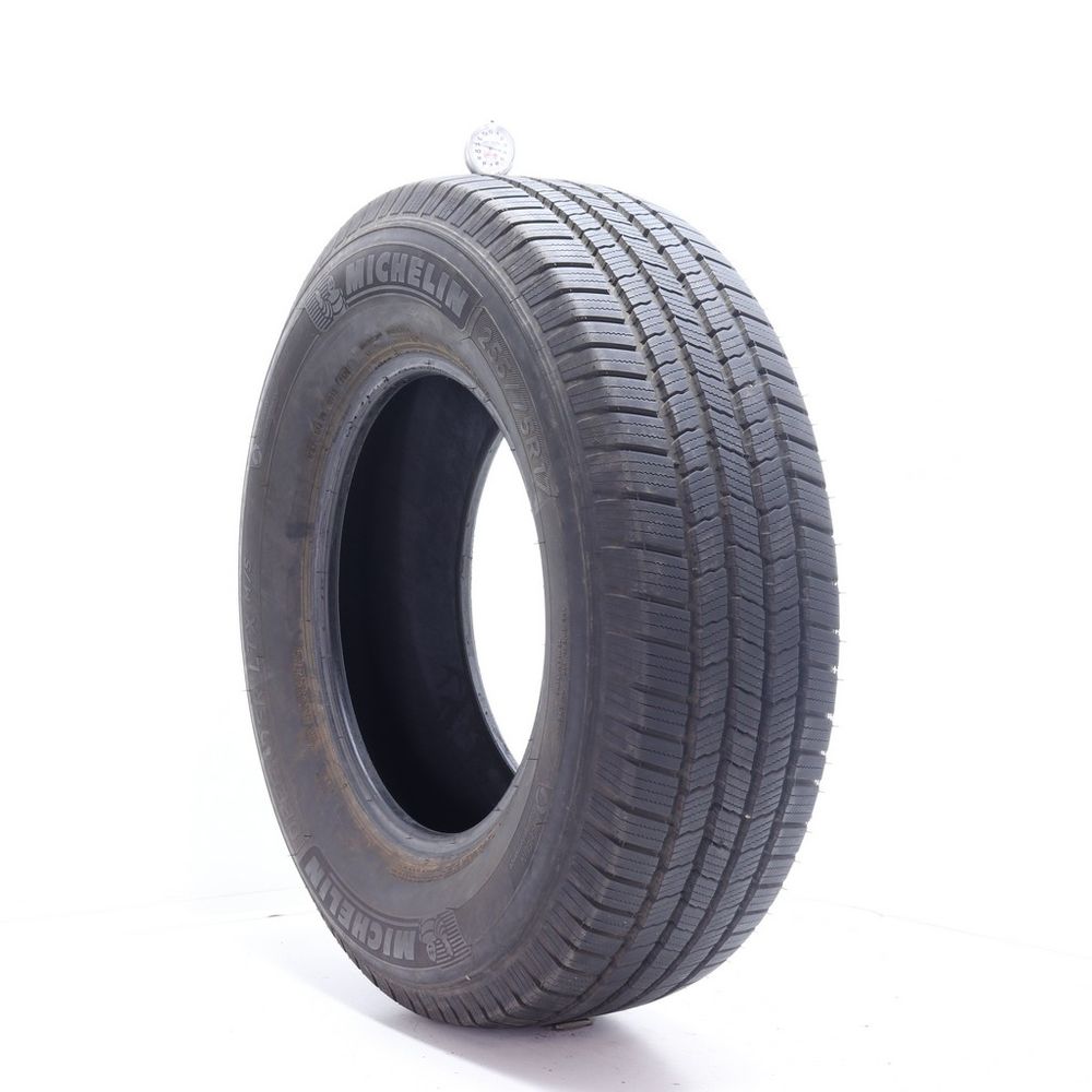 Set of (2) Used 255/75R17 Michelin Defender LTX M/S 115T - 10.5-11/32 - Image 4