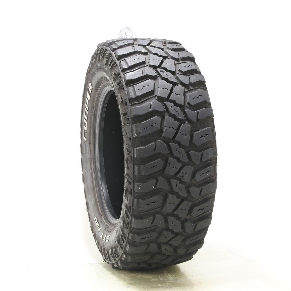 Set of (2) Used LT 285/65R18 Cooper Discoverer STT Pro 125/122Q E - 13-13.5/32 - Image 4