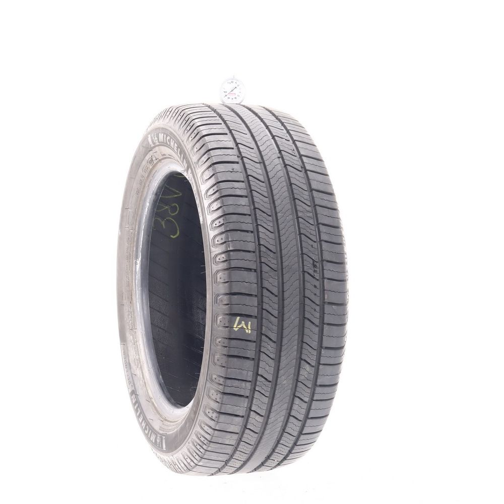Set of (2) Used 235/55R17 Michelin Defender 2 99H - 7.5-9/32 - Image 4