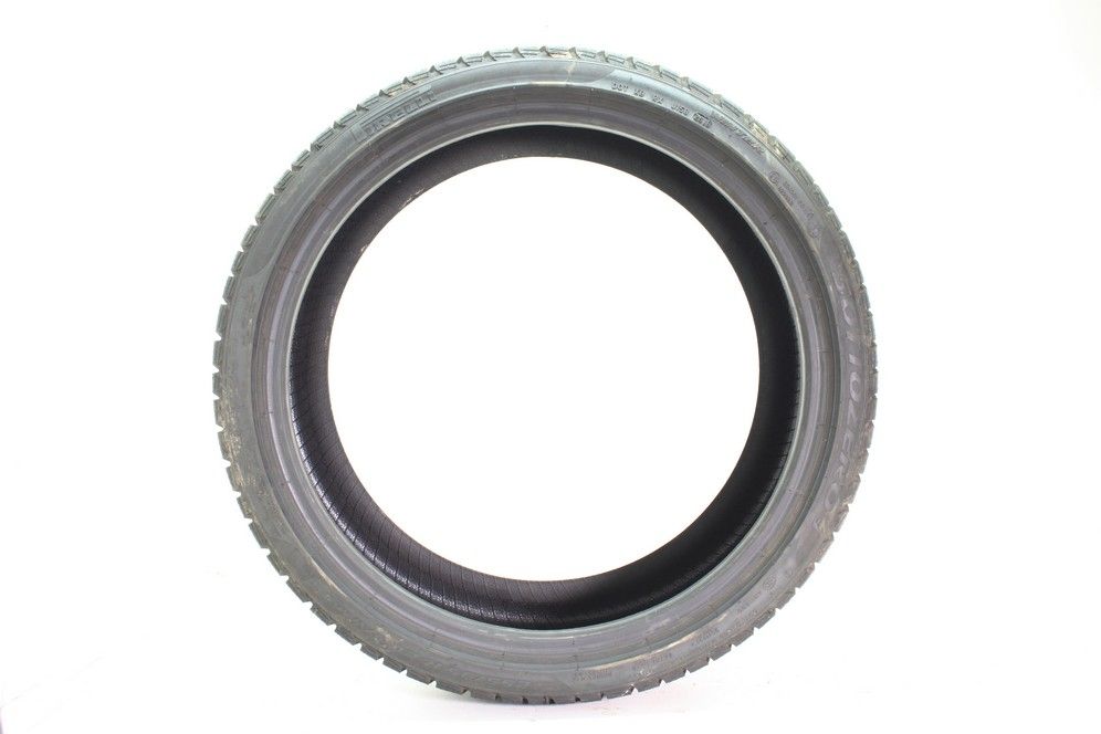 Used 255/35R20 Pirelli Winter Sottozero 3 97W - 9/32 - Image 3
