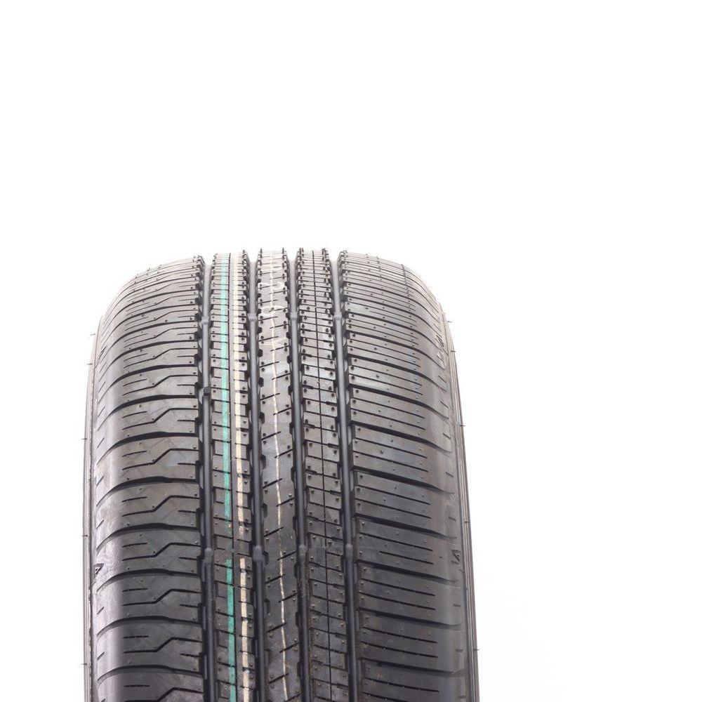 New 235/65R17 Dunlop Grandtrek PT21 104H - Image 2