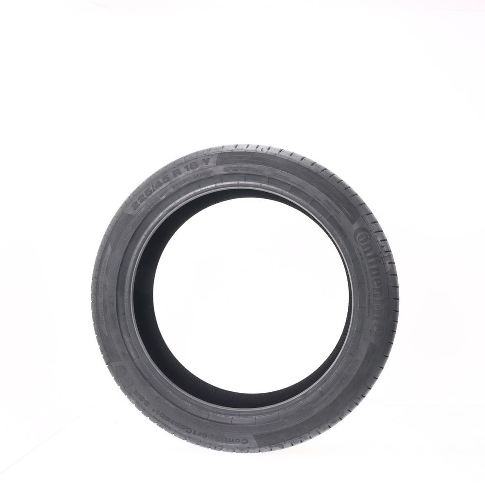 New 225/45R18 Continental ContiSportContact 5 SSR 91Y - Image 3