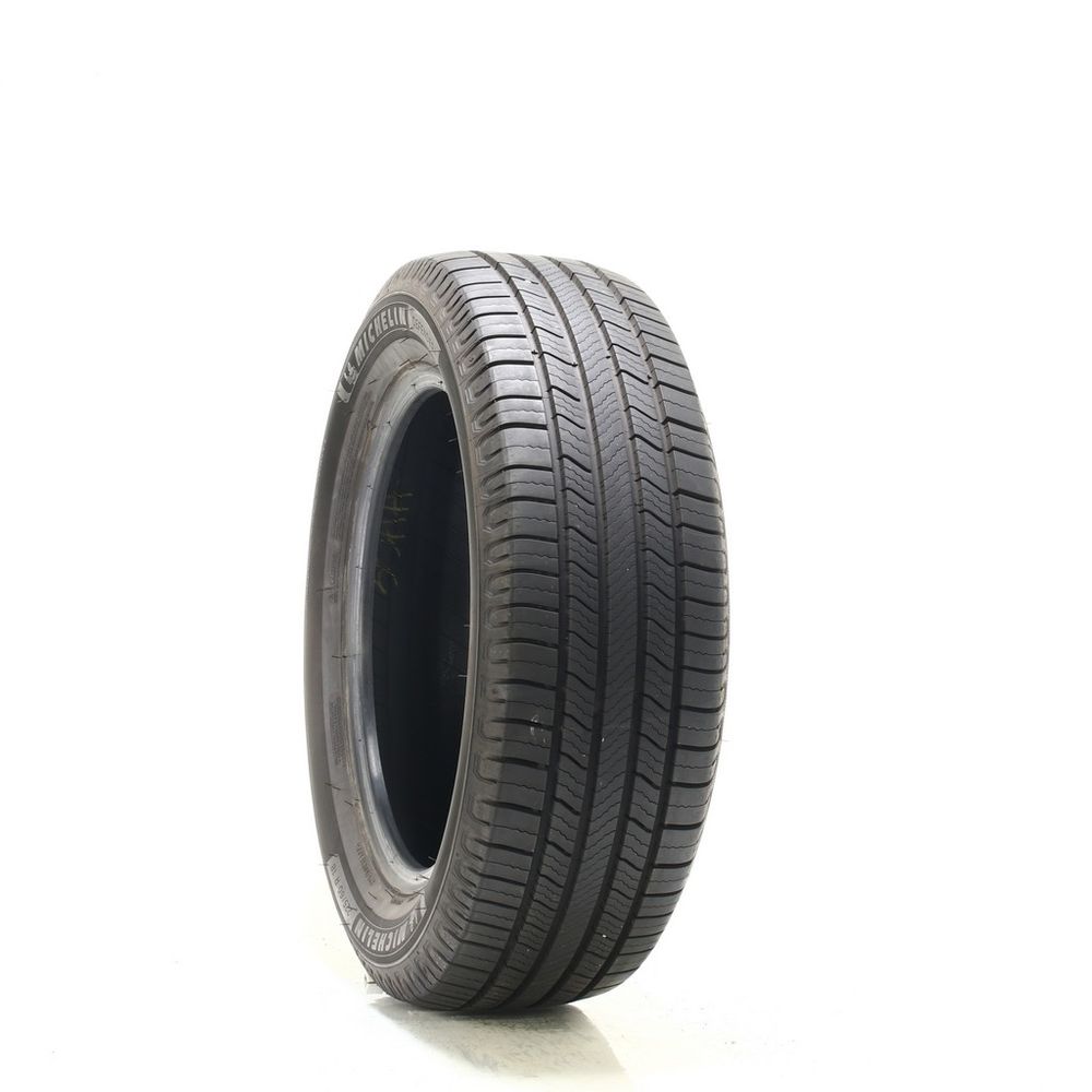 Driven Once 225/60R18 Michelin Defender 2 100H - 10.5/32 - Image 1