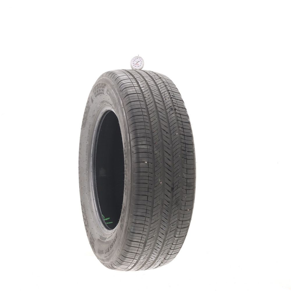 Set of (2) Used 235/65R17 Kumho Crugen HP71 104H - 8-9/32 - Image 4