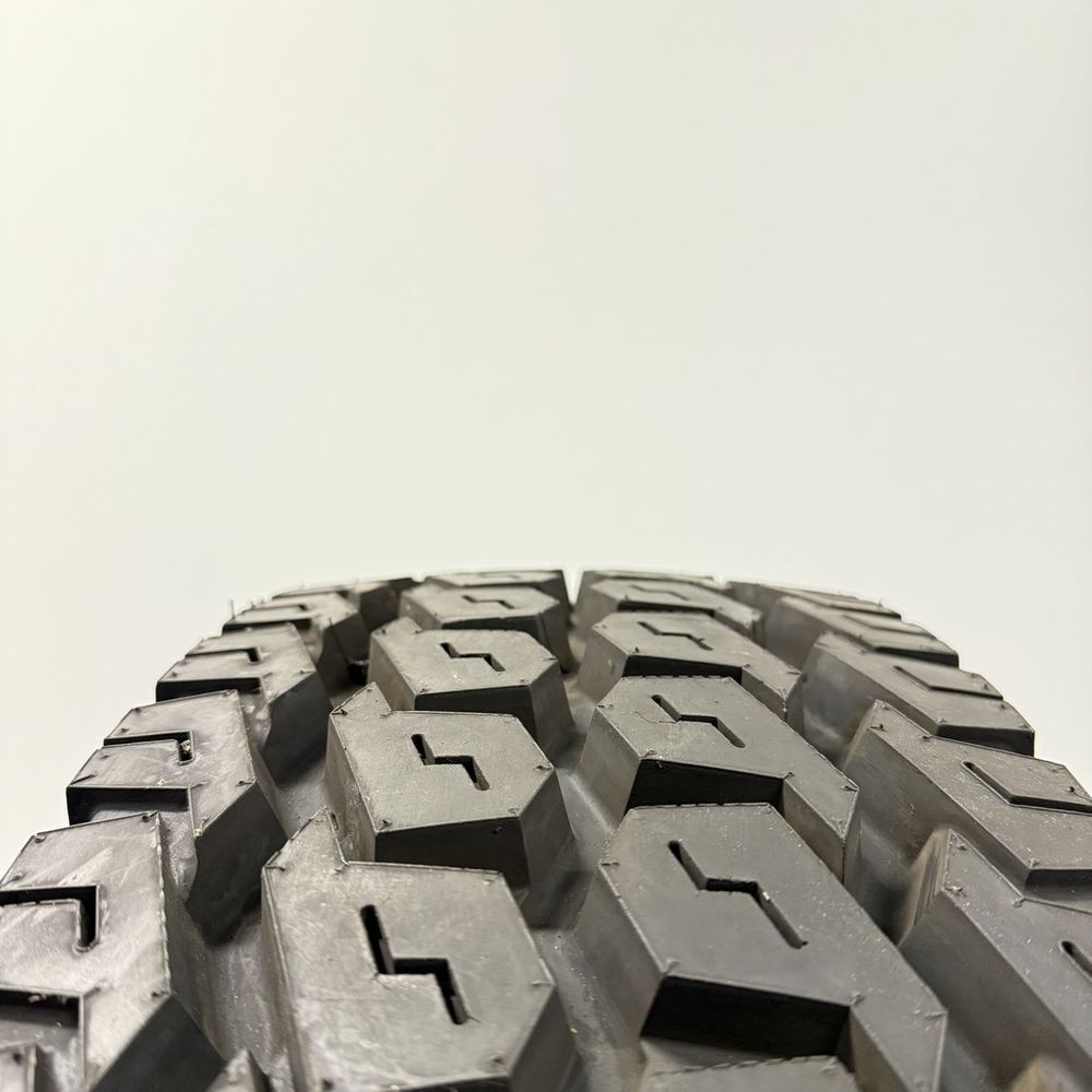 Set of (2) New 11R22.5 Atlas DRV-09e+ 146/143M - Image 2