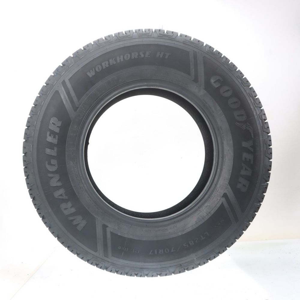 Used LT 285/70R17 Goodyear Wrangler Workhorse HT 121/118R E - 13/32 - Image 3