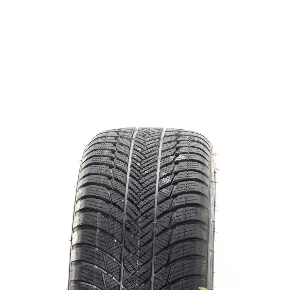 Driven Once 225/60R17 Bridgestone Blizzak LM-001 AO 99H - 9.5/32 - Image 2