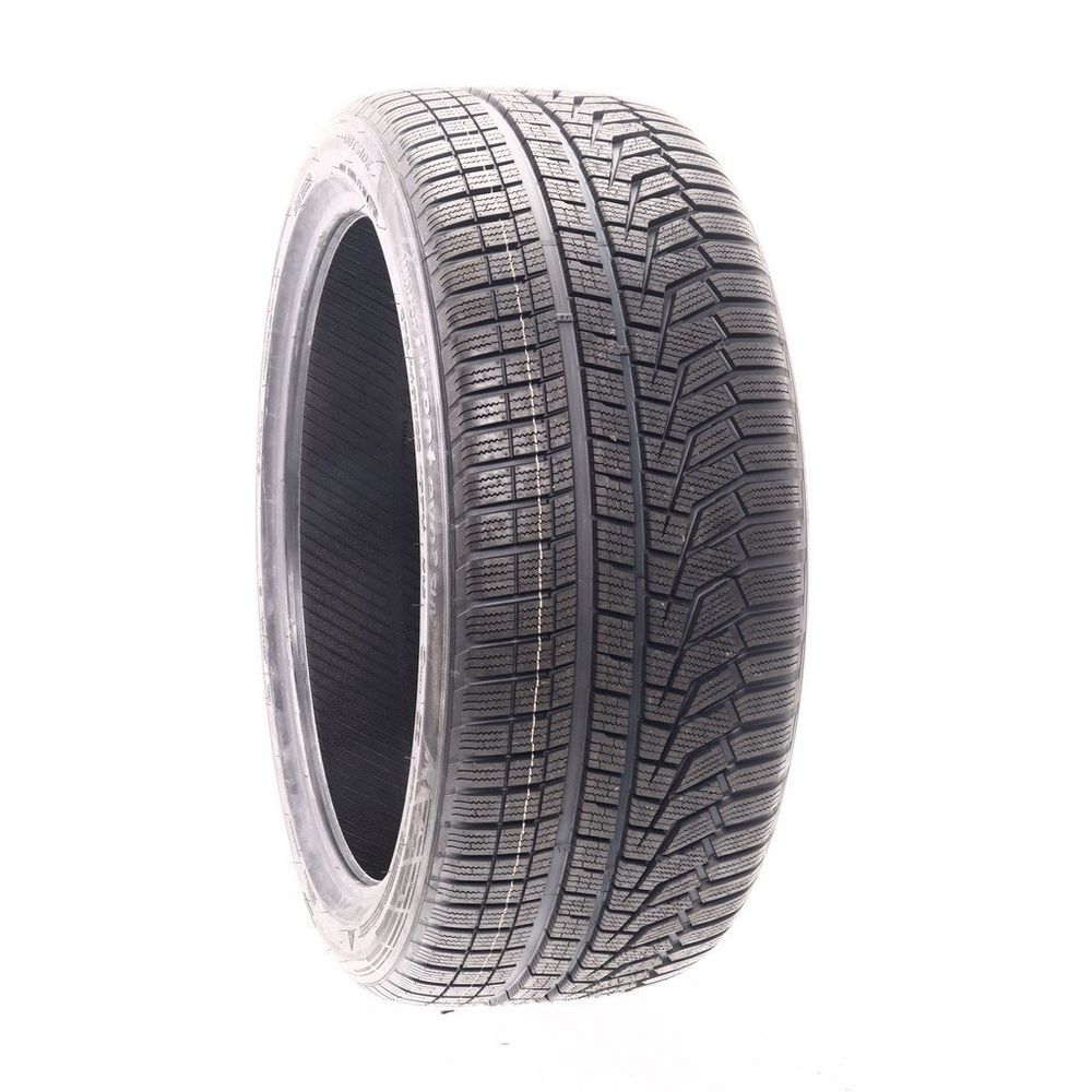 Set of (4) New 275/40R22 Hankook Winter iCept evo2 SUV AO 107V - Image 1