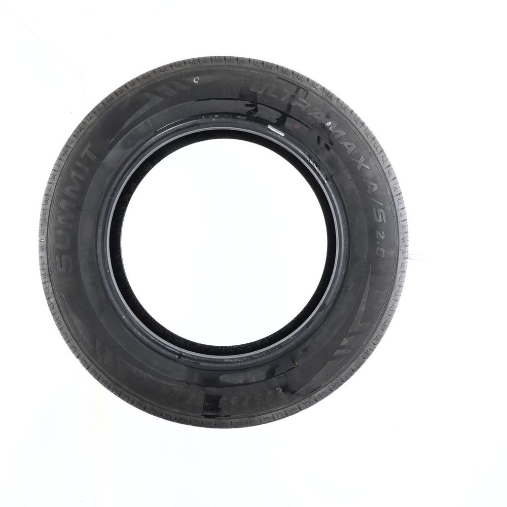 Used 225/65R17 Summit Ultramax A/S 2.0 102T - 8.5/32 - Image 3