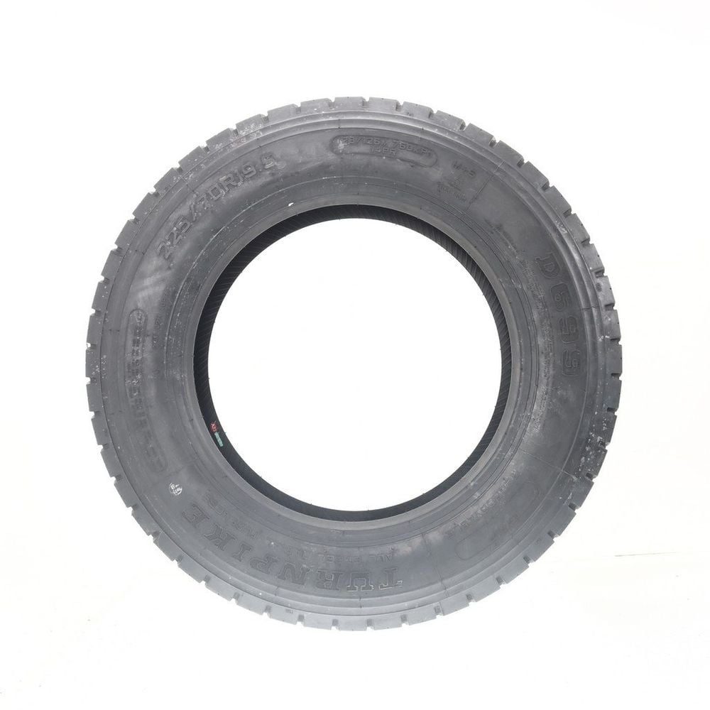 New 225/70R19.5 Turnpike D699 128/126M - Image 3