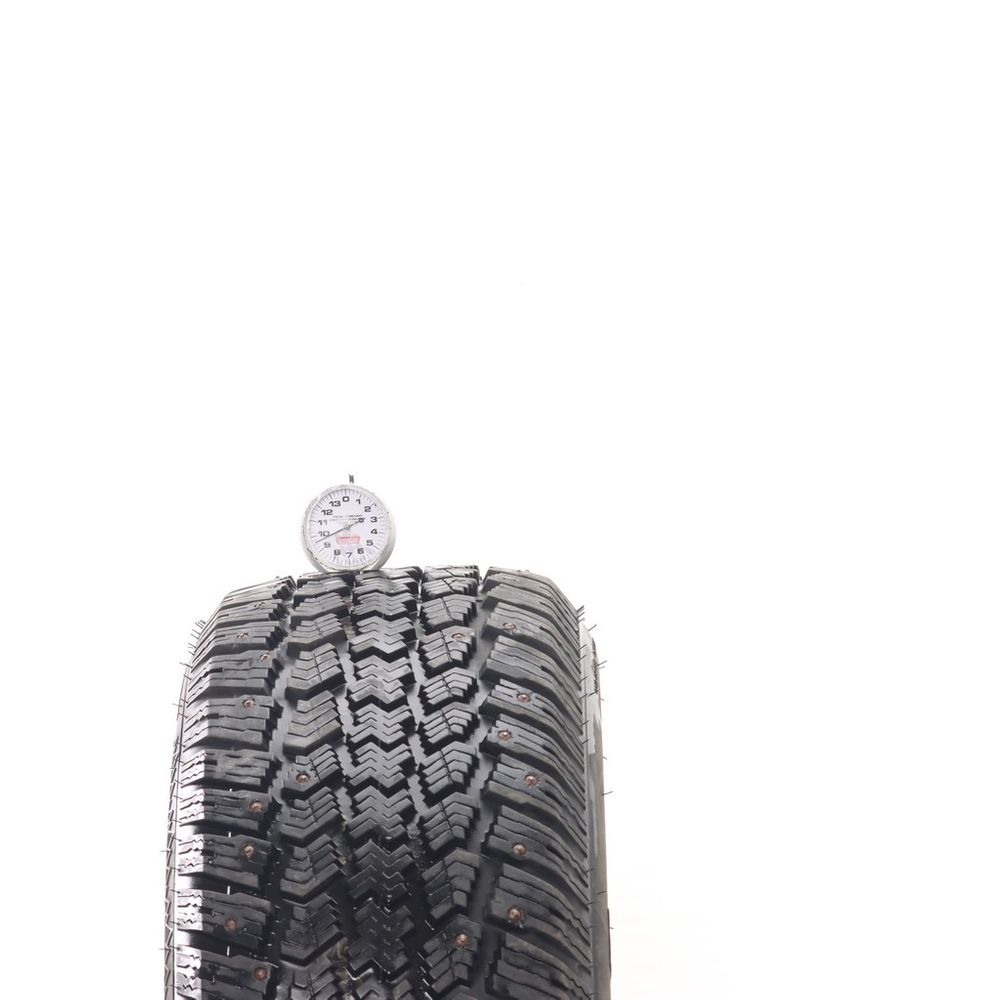 Used 215/60R15 Mastercraft Glacier Grip II Studded 94T - 9.5/32 - Image 2