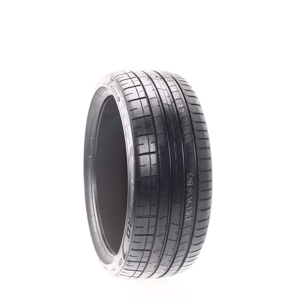Set of (2) New 235/35R19 Pirelli P Zero PZ4 R02 91Y - Image 1