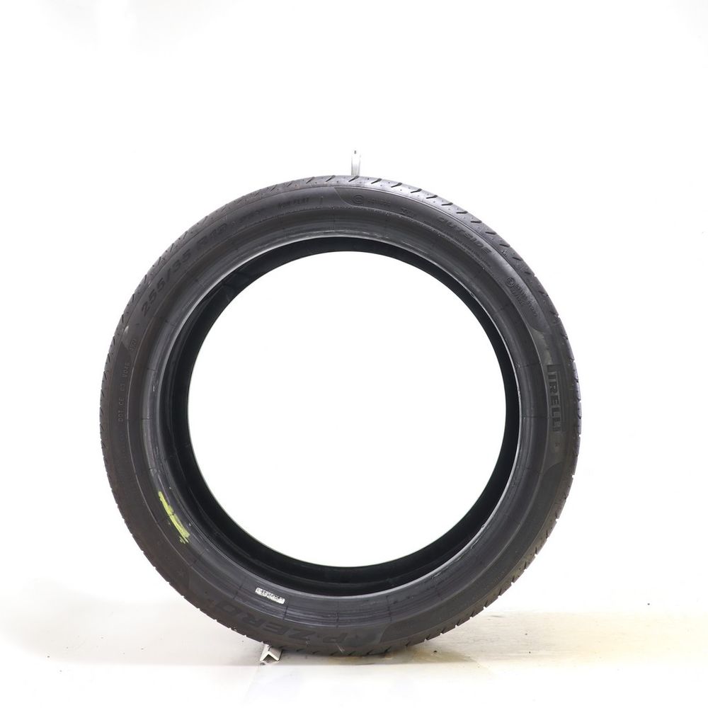 Used 255/35R19 Pirelli P Zero Run Flat 96Y - 7/32 - Image 3