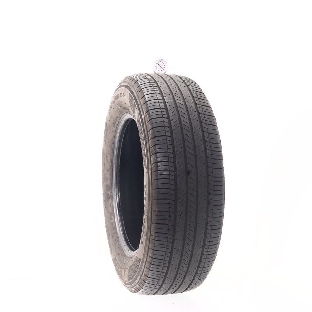 Set of (2) Used 235/65R17 Kumho Crugen HP71 104H - 4-5/32 - Image 4