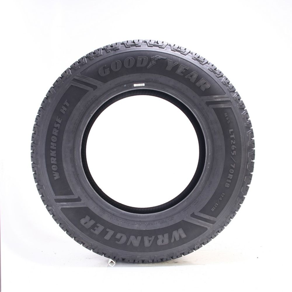 New LT 265/70R18 Goodyear Wrangler Workhorse HT 124/121R E - Image 3