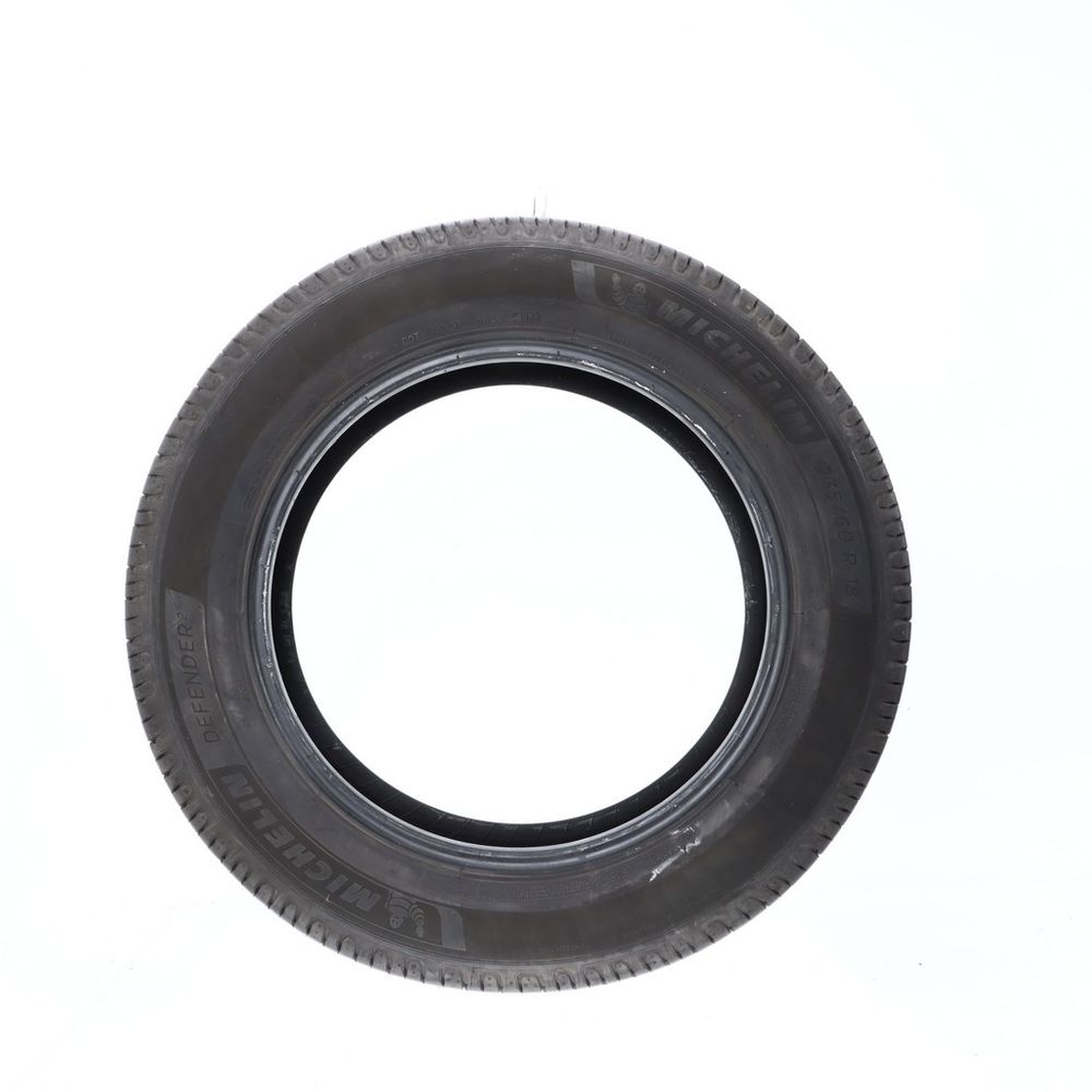 Set of (4) Used 235/60R18 Michelin Defender 2 107H - 9.5-10/32 - Image 3