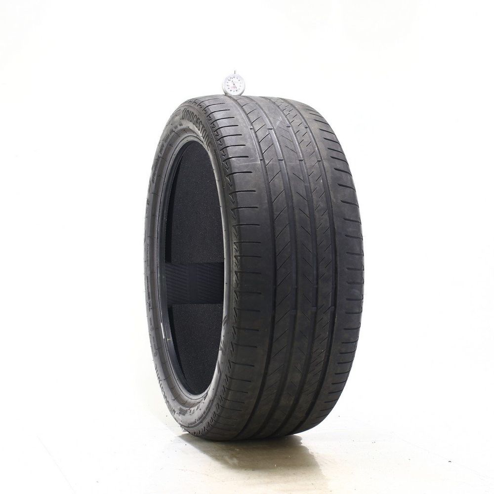 Set of (2) Used 275/40R22 Bridgestone Alenza 001 B-silent 107Y - 5.5/32 - Image 1