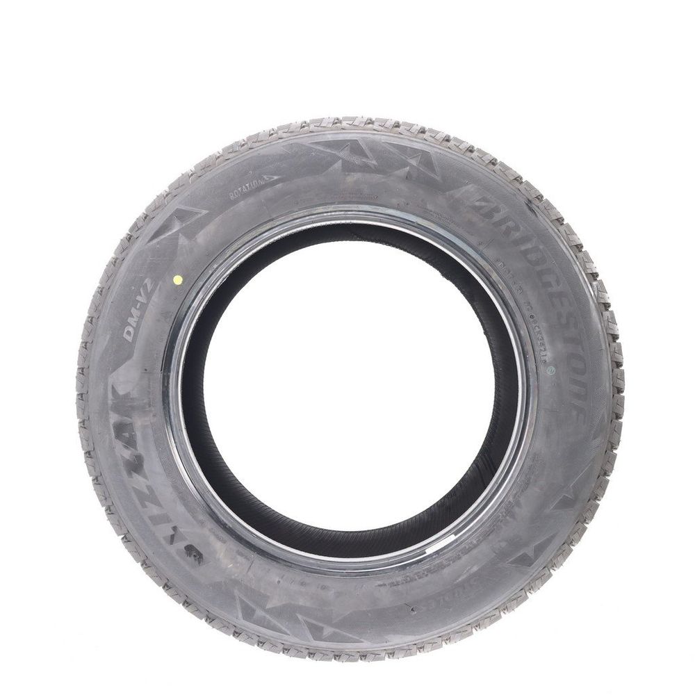 New 255/60R18 Bridgestone Blizzak DM-V2 112S - Image 3