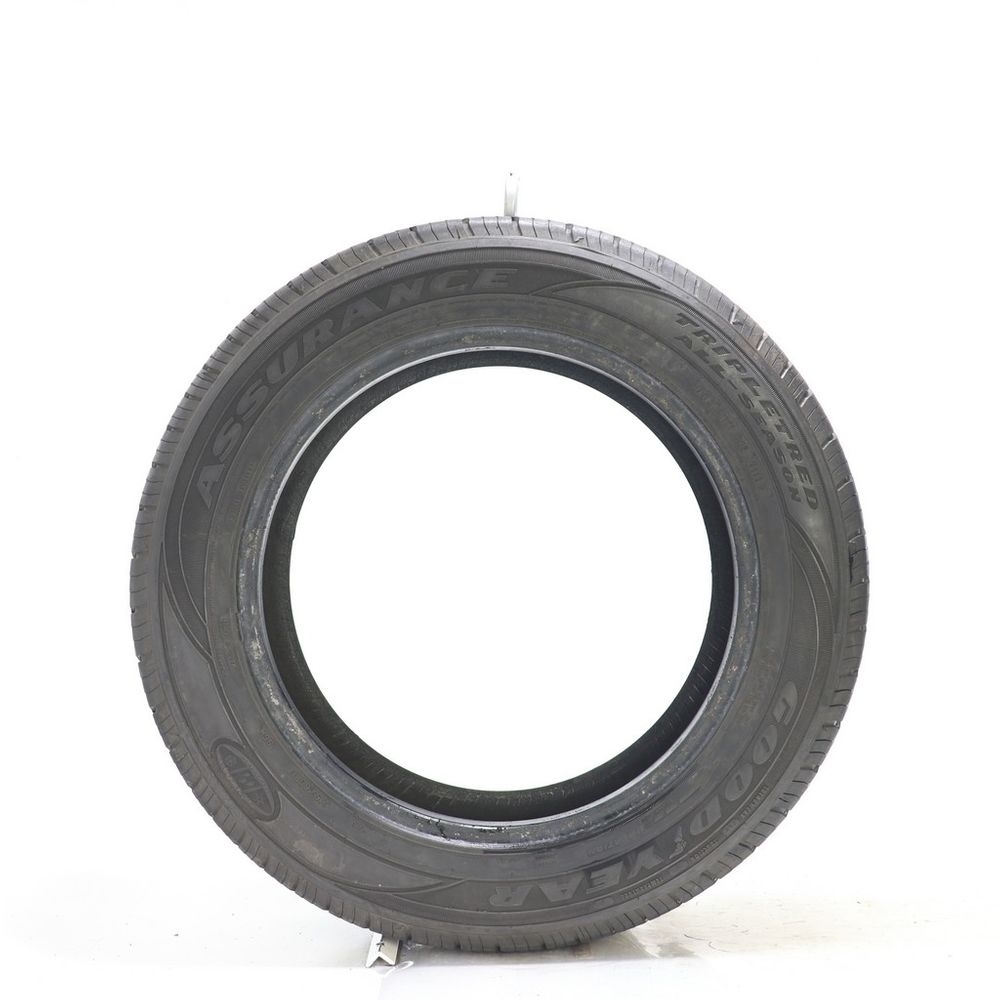 Used 215/60R17 Goodyear Assurance Tripletred AS 96H - 10/32 - Image 3