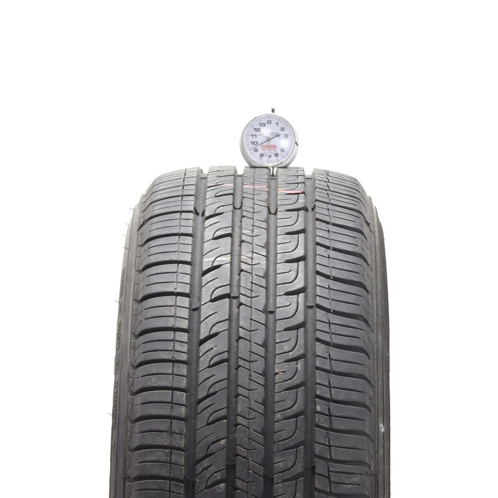 Used 215/60R17 Goodyear Assurance Comfortred Touring 96H - 9/32 - Image 2