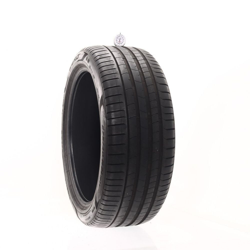 Set of (2) Used 275/40R21 Pirelli P Zero PZ4 Run Flat 107Y - 7-8/32 - Image 1