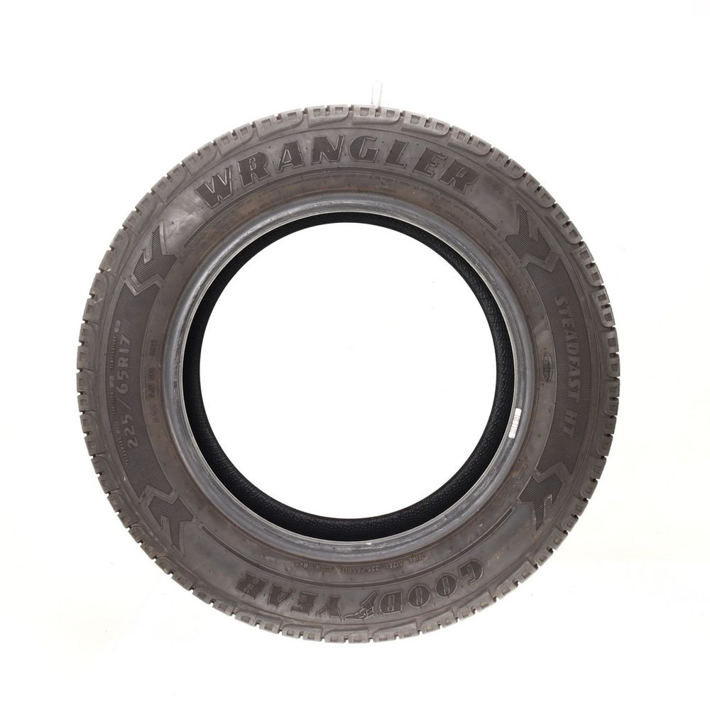 Used 225/65R17 Goodyear Wrangler Steadfast HT Kevlar 102H - 10.5/32 - Image 3