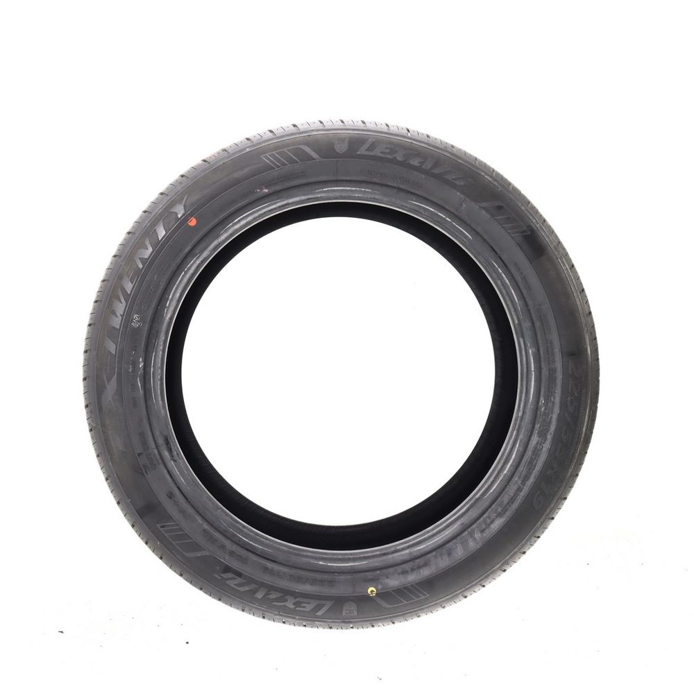 Driven Once 225/55R19 Lexani LX-Twenty 103V - 8.5/32 - Image 3
