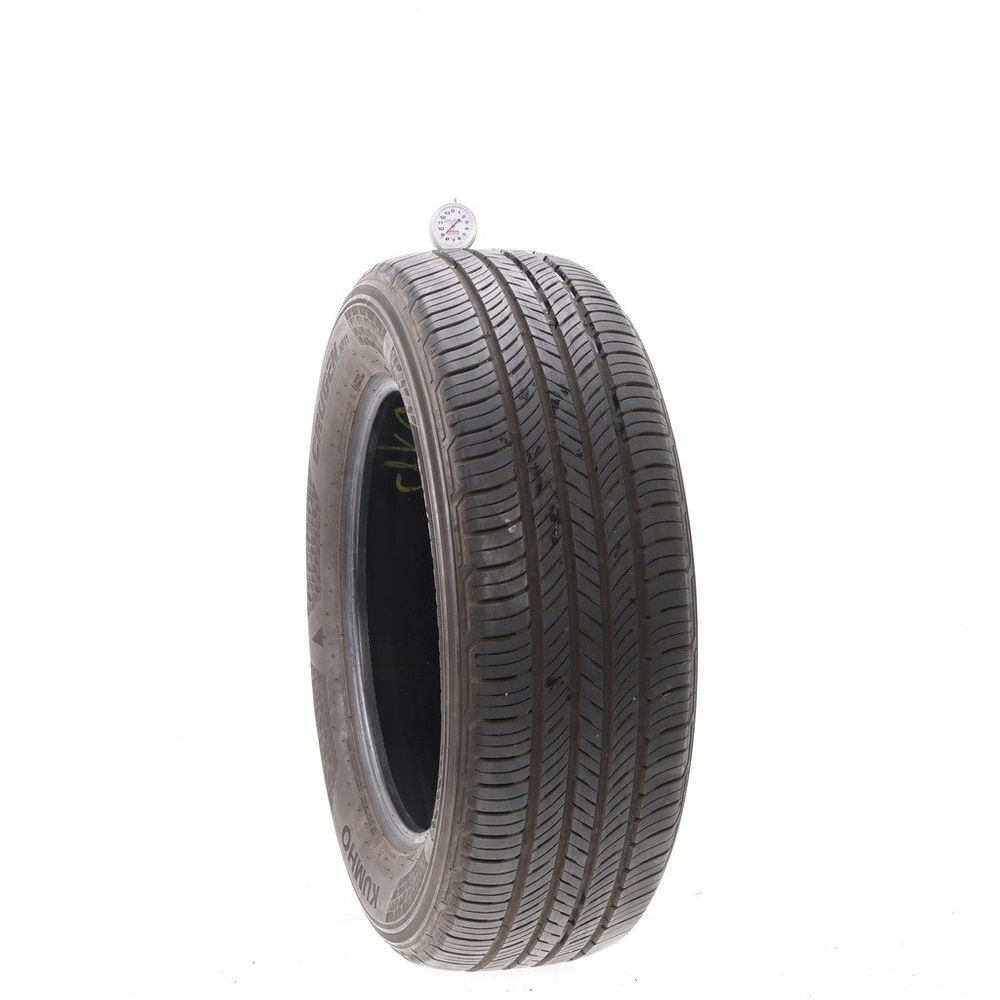 Set of (2) Used 235/65R18 Kumho Crugen HP71 110V - 8.5/32 - Image 1