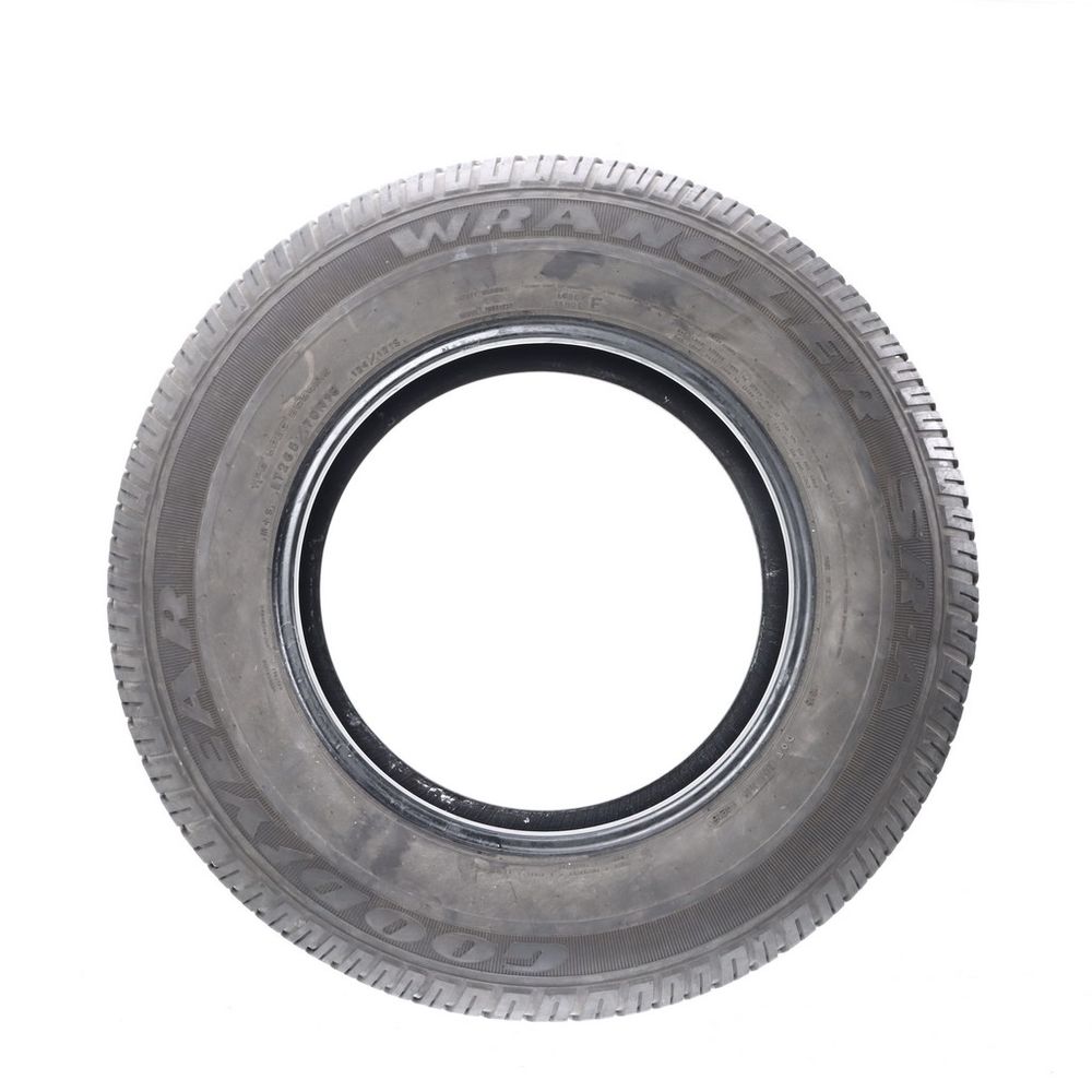 Used LT 265/70R18 Goodyear Wrangler SR-A 124/121S E - 9/32 - Image 3