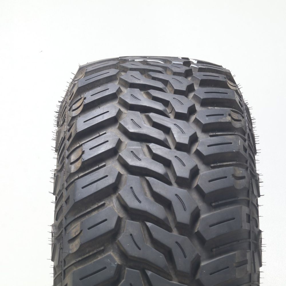 Used LT 285/75R16 Maxtrek Mud Trac 122/119Q D - 14/32 - Image 2