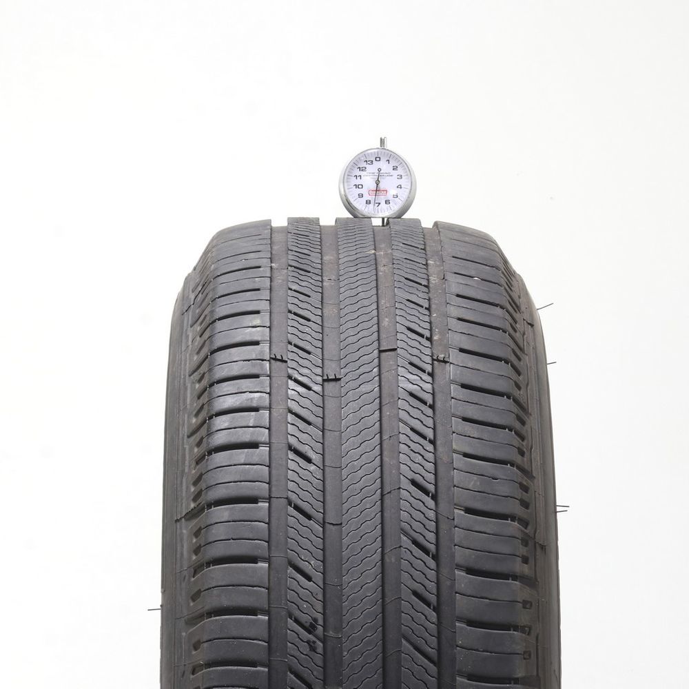 Set of (2) Used 235/65R17 Michelin Premier LTX 104H - 6-7/32 - Image 5