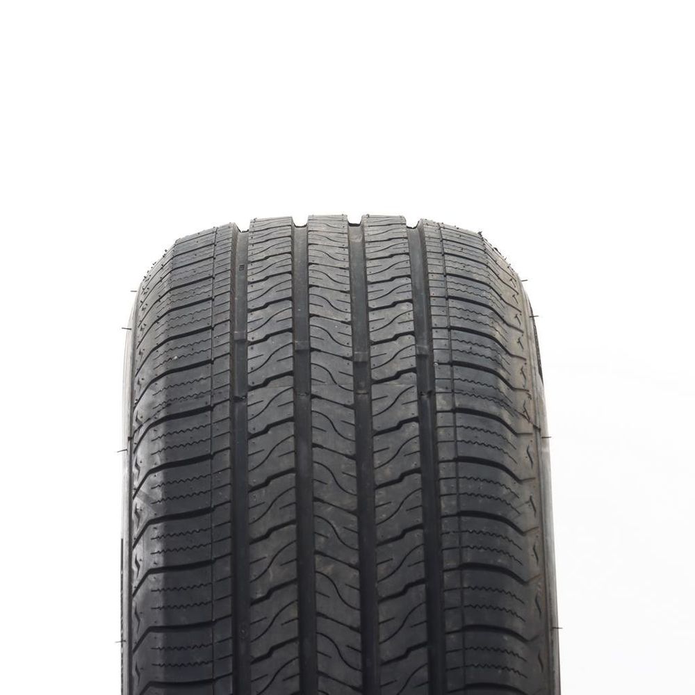 Set of (2) New 255/60R18 Omnimax Velocity Cross 112V - Image 2