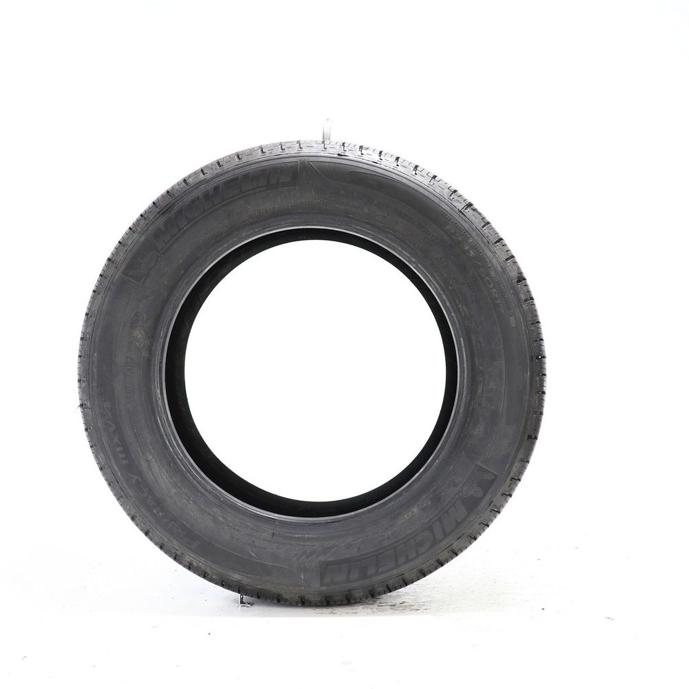 Used 235/60R17 Michelin Primacy MXV4 100T - 9/32 - Image 3