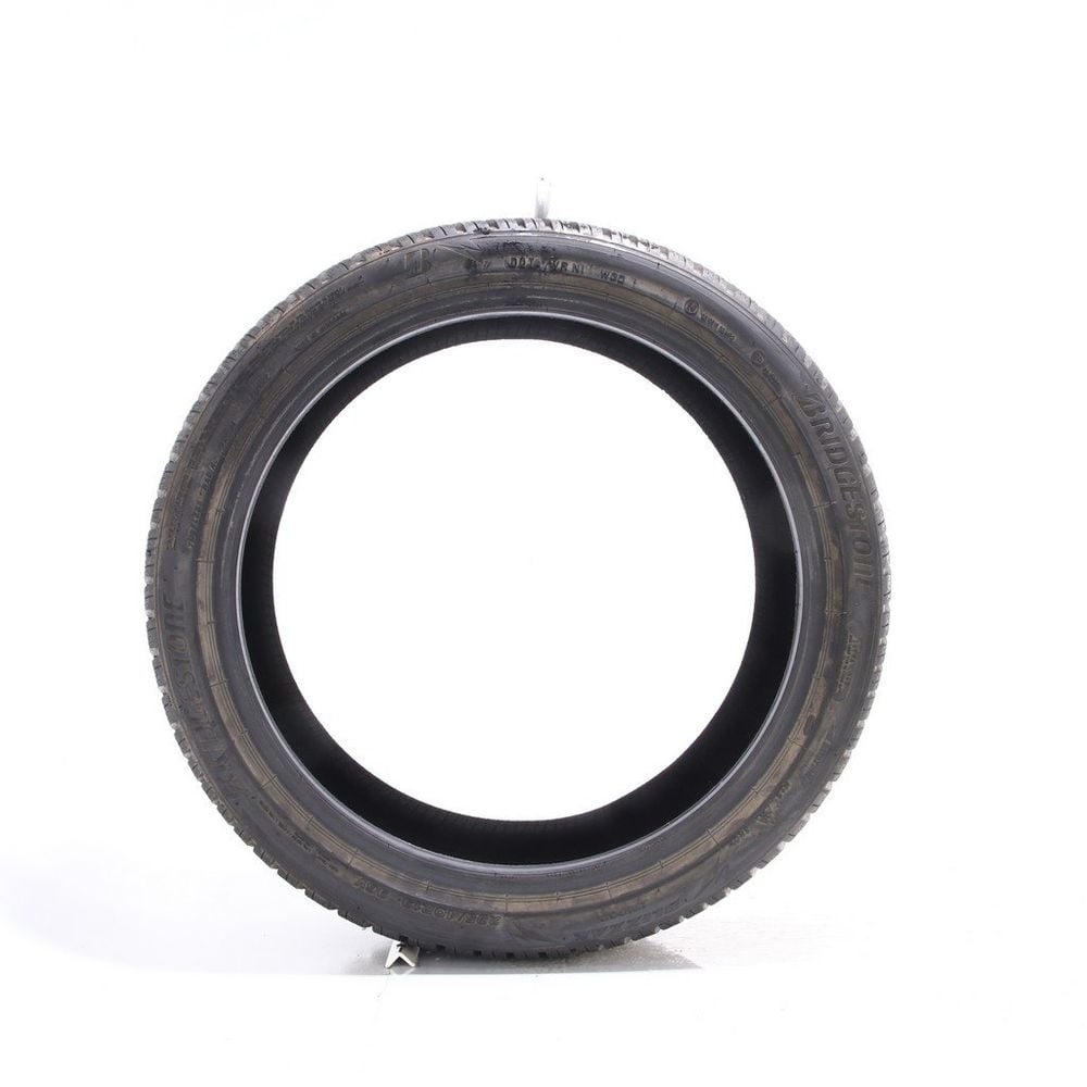Set of (2) Used 235/40R19 Bridgestone Blizzak LM-005 96V - 8.5-9.5/32 - Image 3