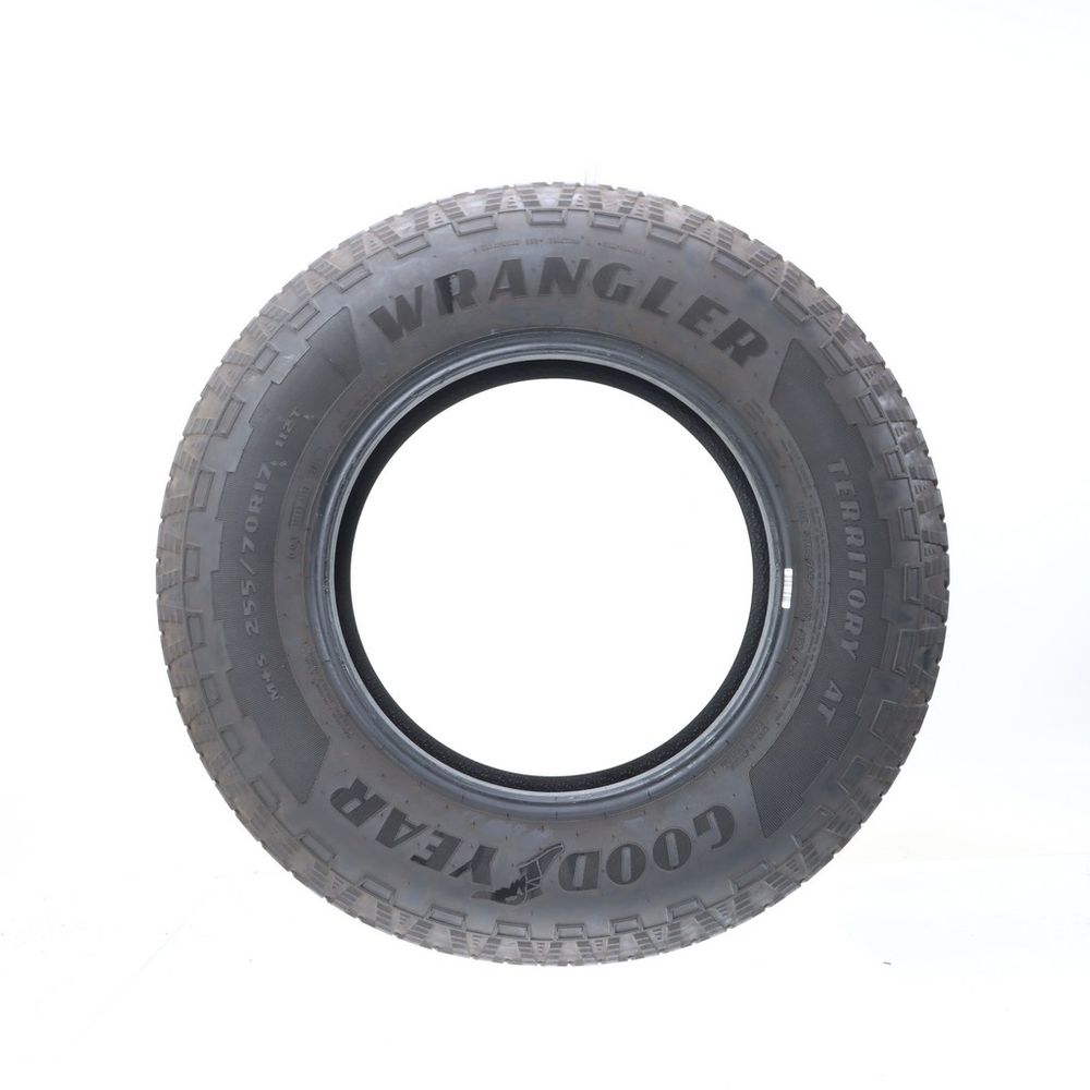 Used 255/70R17 Goodyear Wrangler Territory AT 112T - 10/32 - Image 3