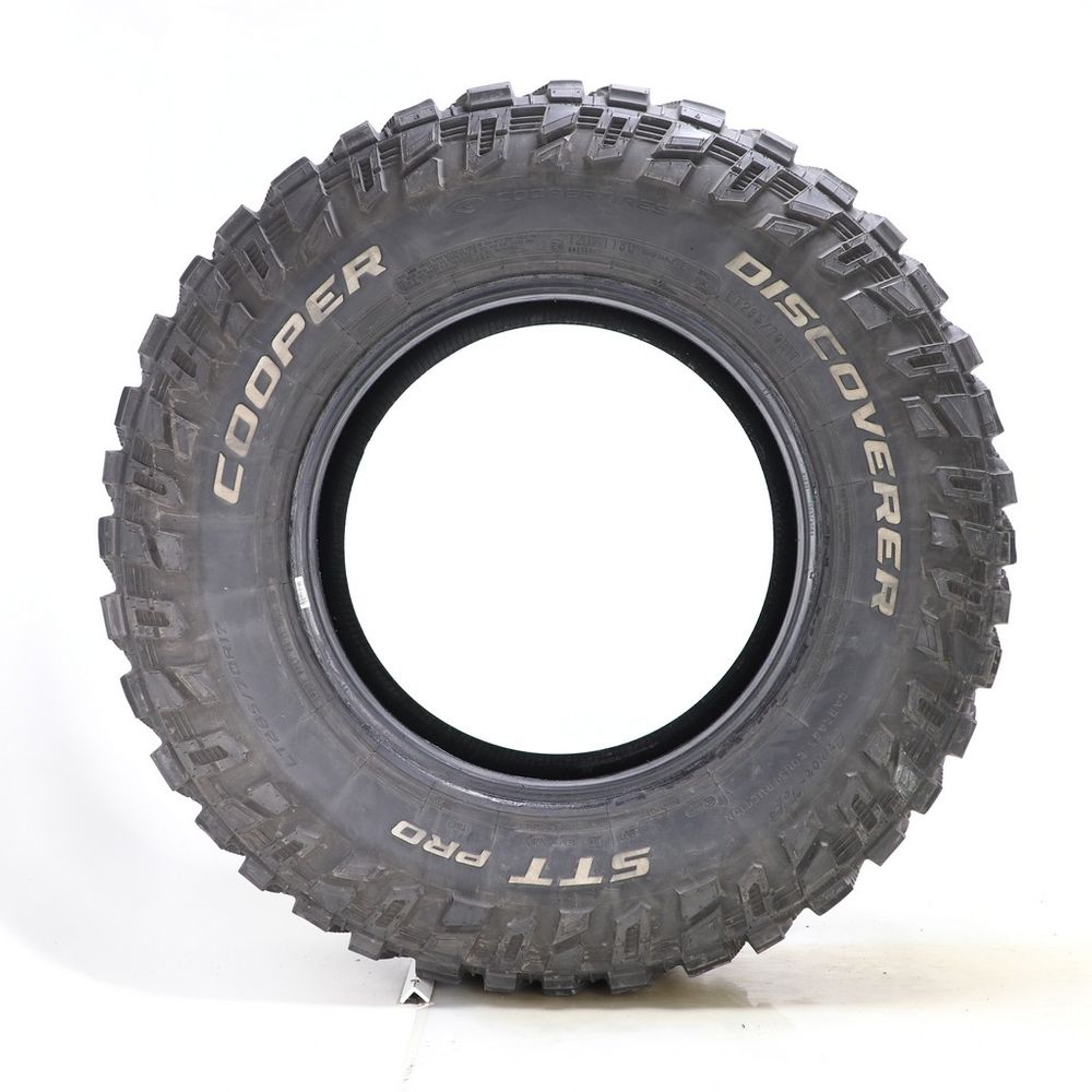 Used LT 285/70R17 Cooper Discoverer STT Pro 121/118Q E - 15/32 - Image 3