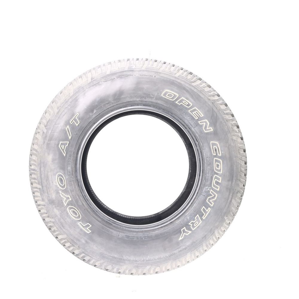 Used 235/75R15 Toyo Open Country A/T 105S - 11.5/32 - Image 3