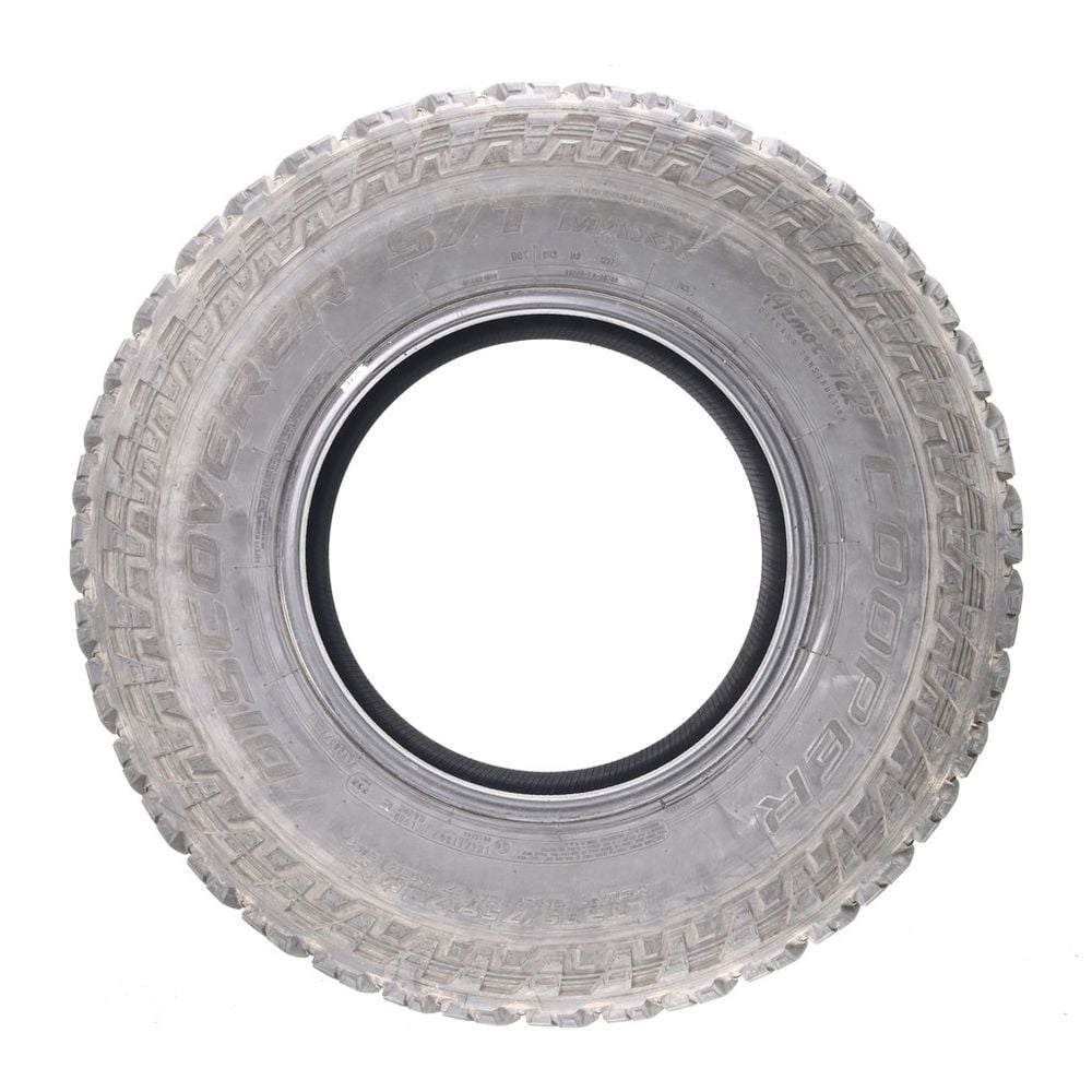 Set of (2) Used LT 285/75R17 Cooper Discoverer S/T Maxx 121/118Q E - 8.5-10/32 - Image 3