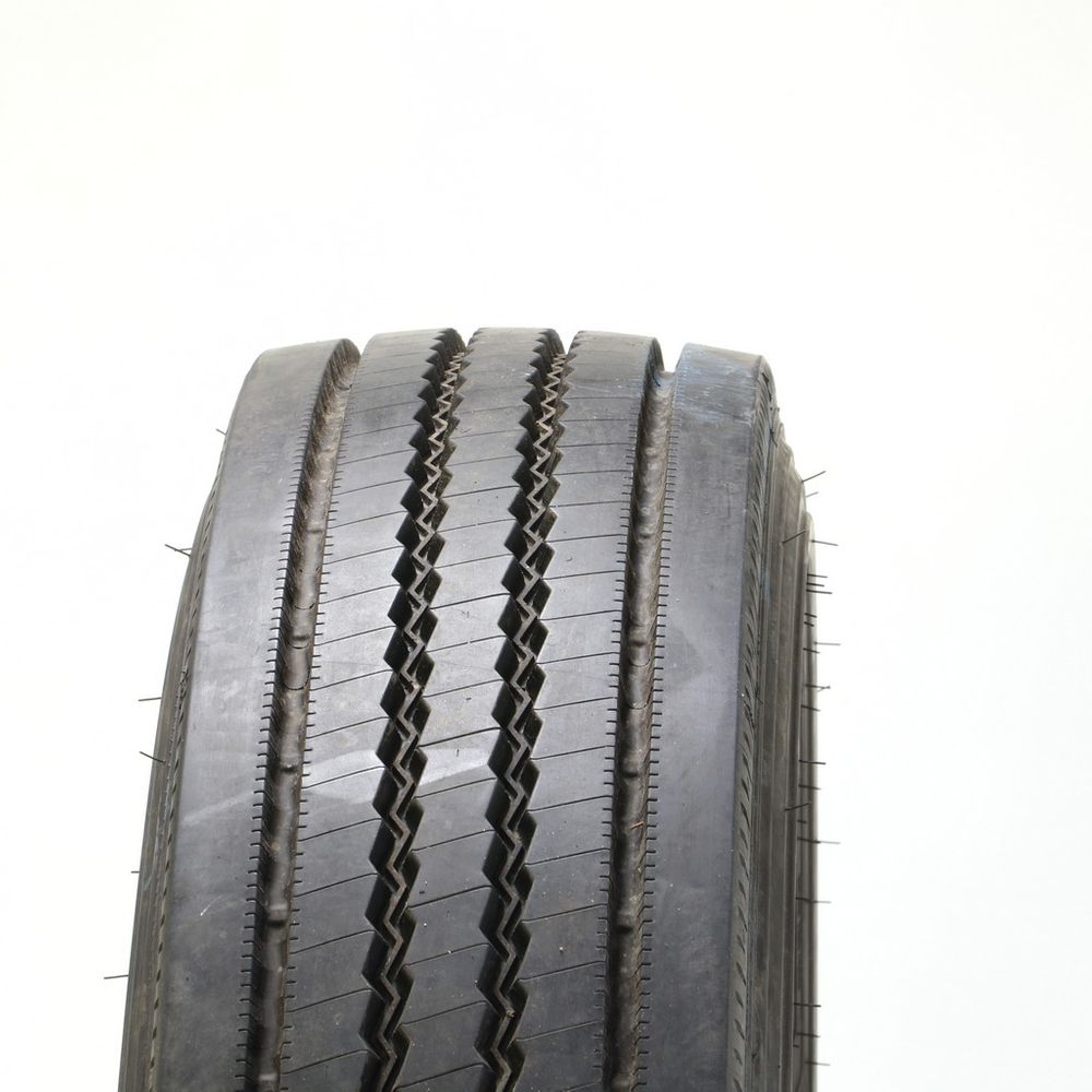 Used 225/70R19.5 Michelin Agilis HD Z 128/126N - 18/32 - Image 2