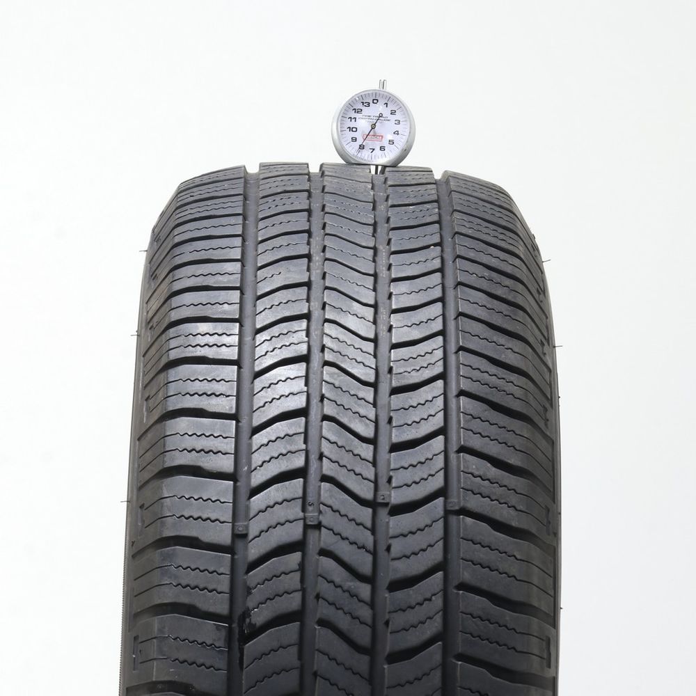 Set of (2) Used 255/65R18 Starfire Solarus HT 111T - 8-8.5/32 - Image 2
