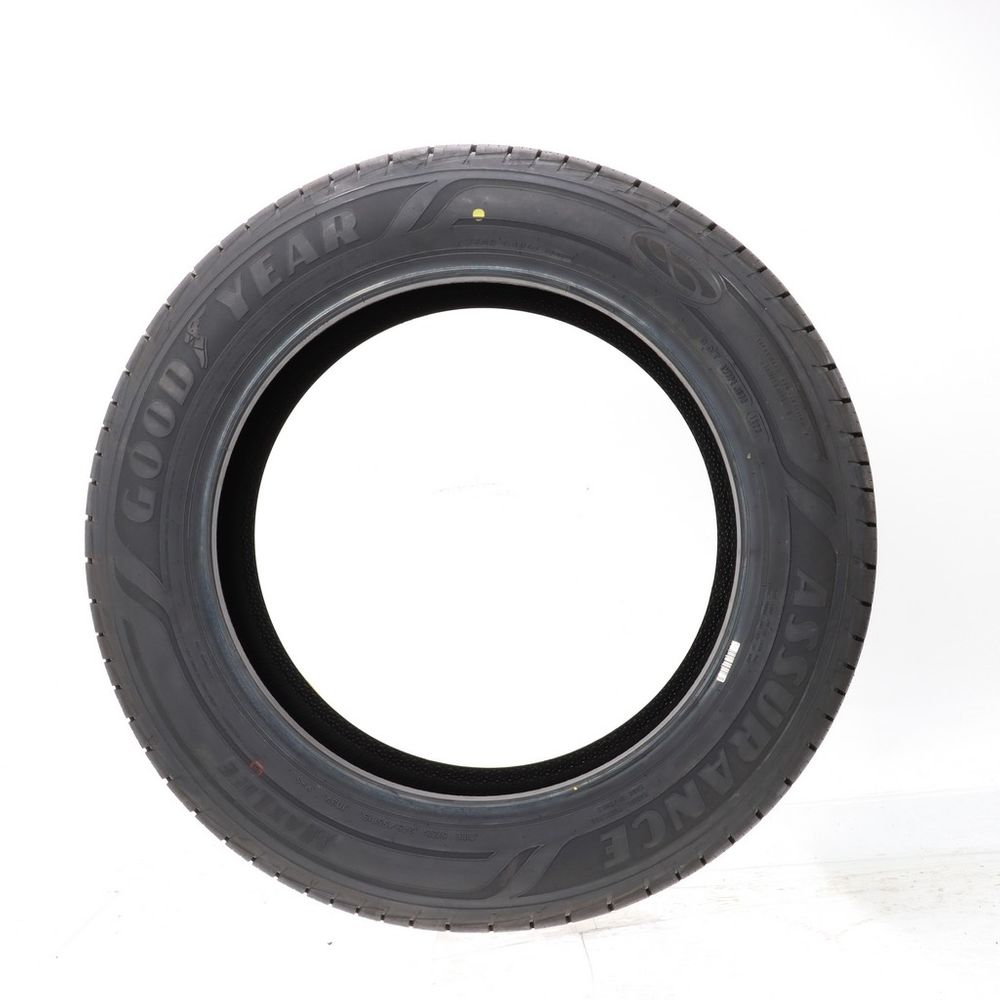 New 245/55R19 Goodyear Assurance MaxLife 103V - Image 3