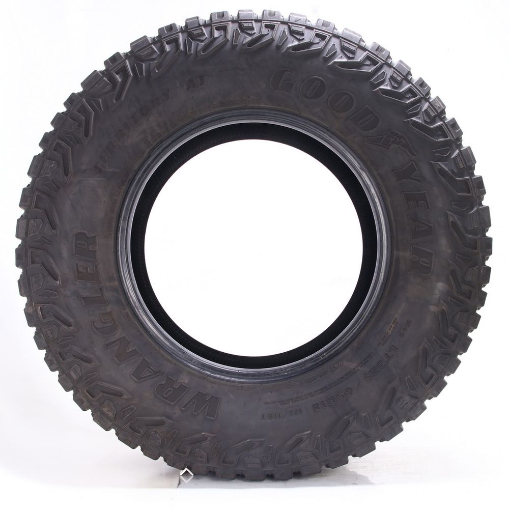 Used LT 325/65R18 Goodyear Wrangler Territory AT 121/118T D - 12.5/32 - Image 3