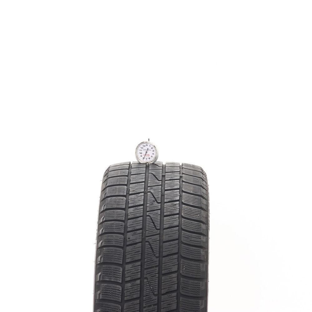 Used 225/40R18 Hankook Winter iCept iZ W606 88T - 7.5/32 - Image 2