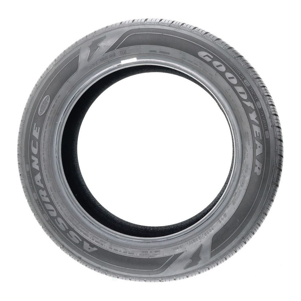 Set of (2) Used 225/55R17 Goodyear Assurance Fuel Max 95H - 7.5-8.5/32 - Image 6