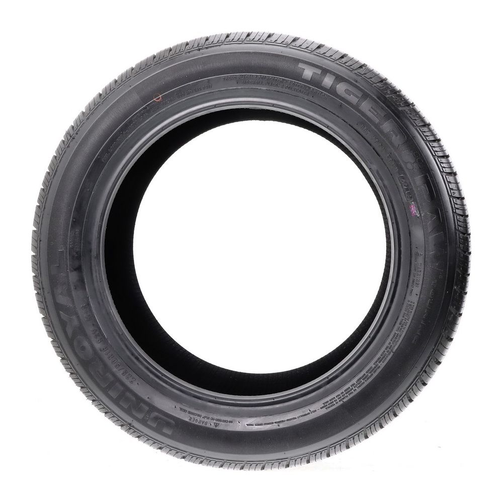 Set of (4) Driven Once 225/50R16 Uniroyal Tiger Paw Touring 92V - 10/32 - Image 3