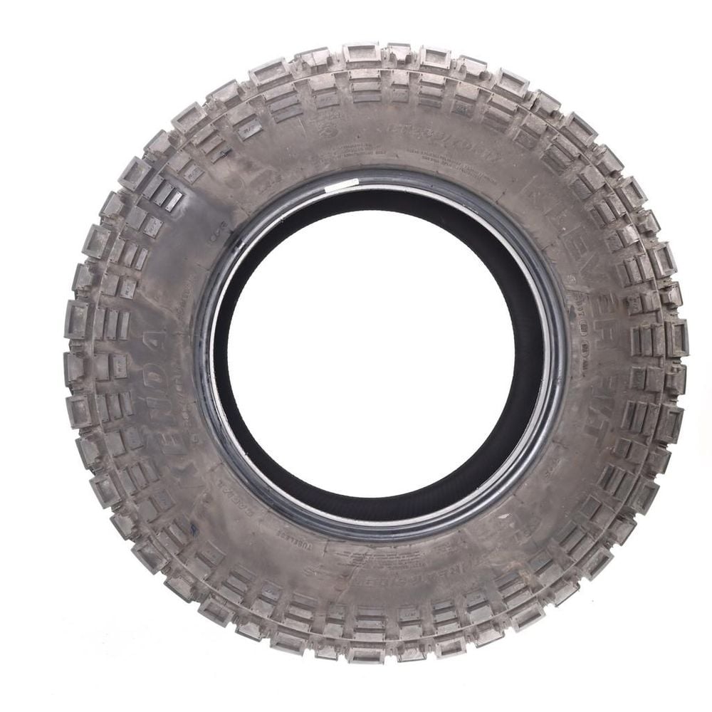 Used LT 285/70R17 Kenda Klever R/T 121/118R E - 10.5/32 - Image 3