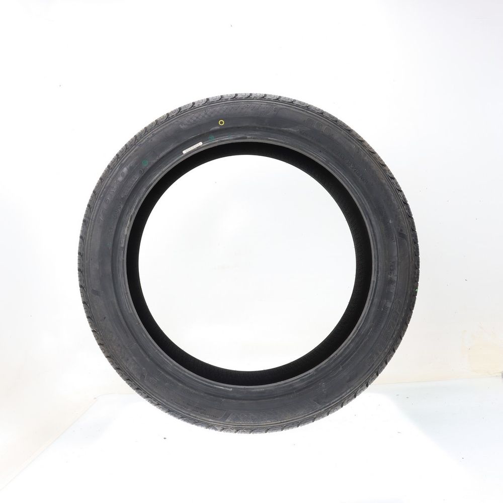 New 245/45R20 Toyo Celsius 103V - Image 3