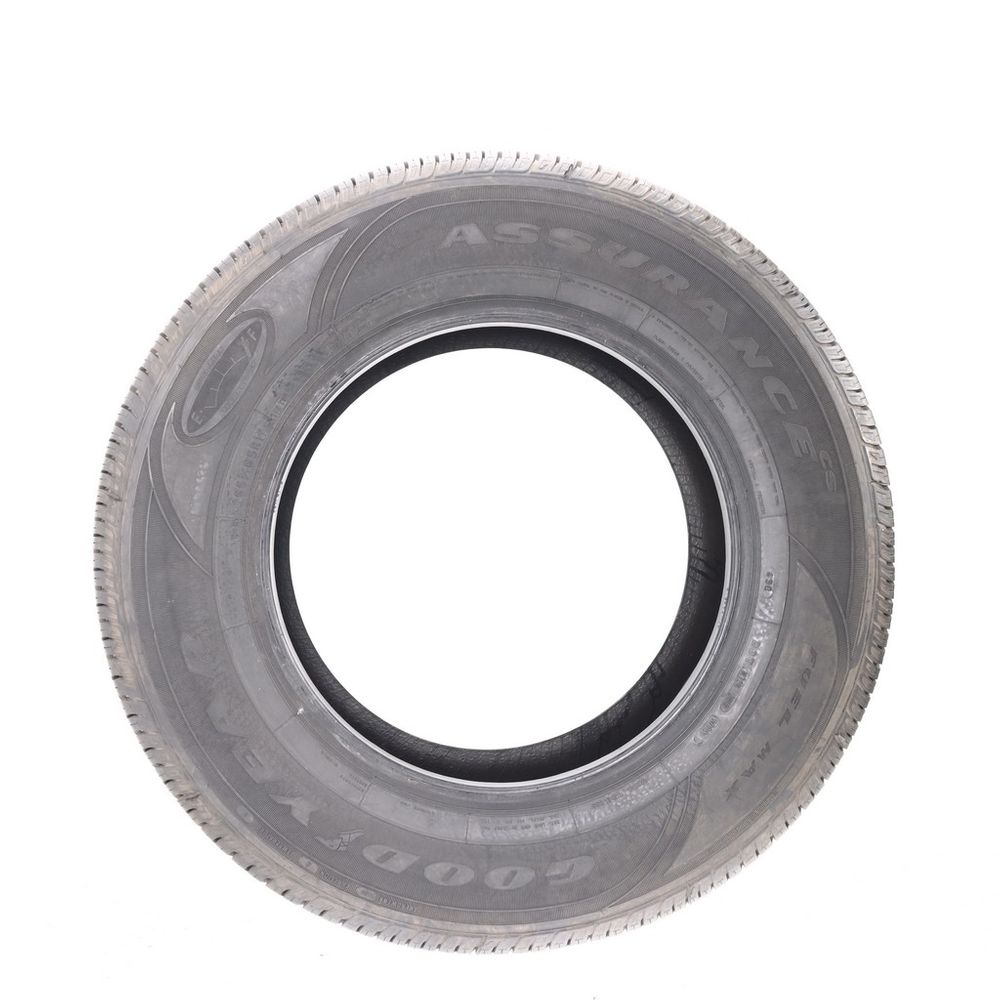Used 265/65R17 Goodyear Assurance CS Fuel Max 112T - 11/32 - Image 3